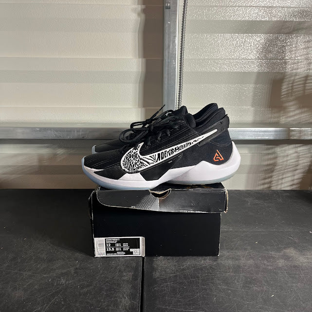 Size 12 - Zoom Freak 2 Black White