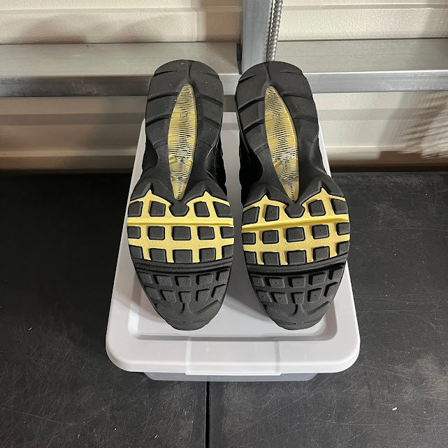 Size 12 - AM 95 Batman