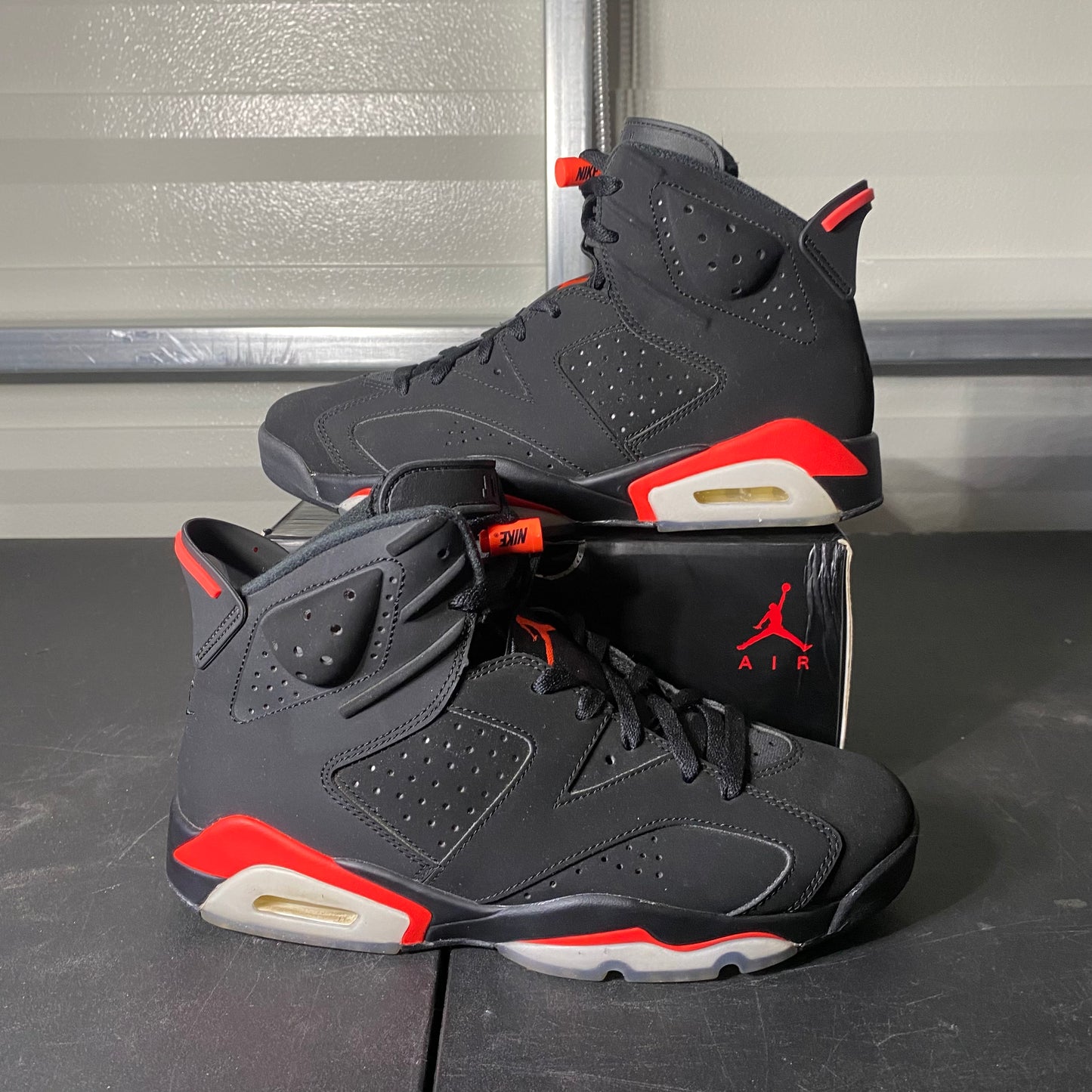 Size 9 - AJ 6 Retro Black Infrared