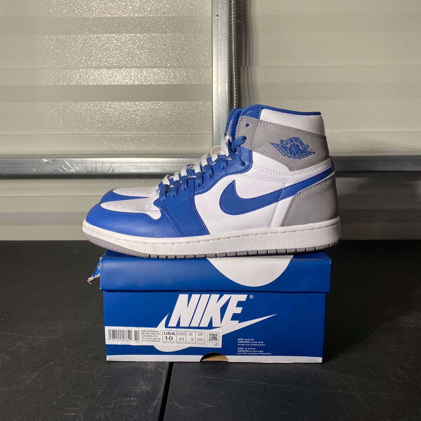 Size 10 - AJ 1 Retro High True Blue