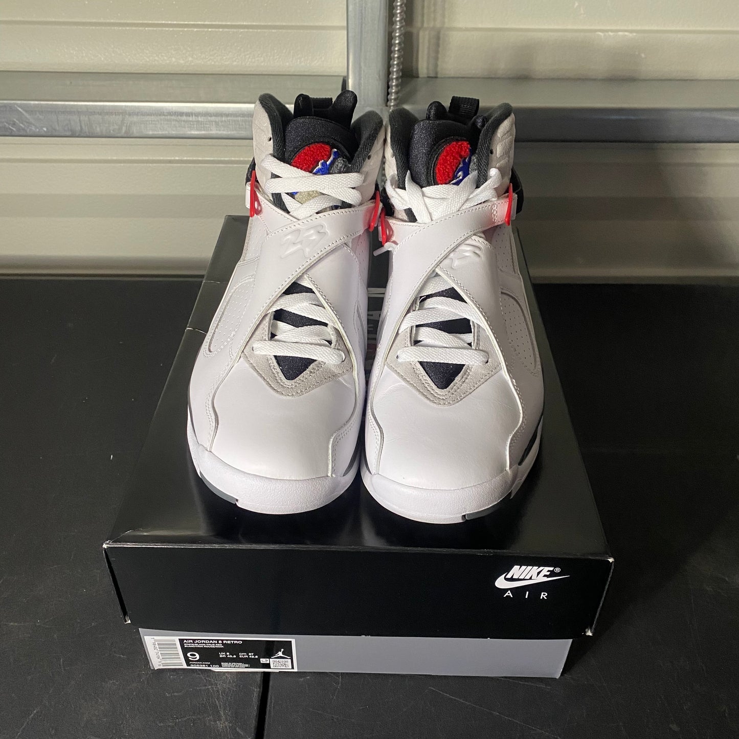 Size 9 - AJ 8 Retro Bugs Bunny
