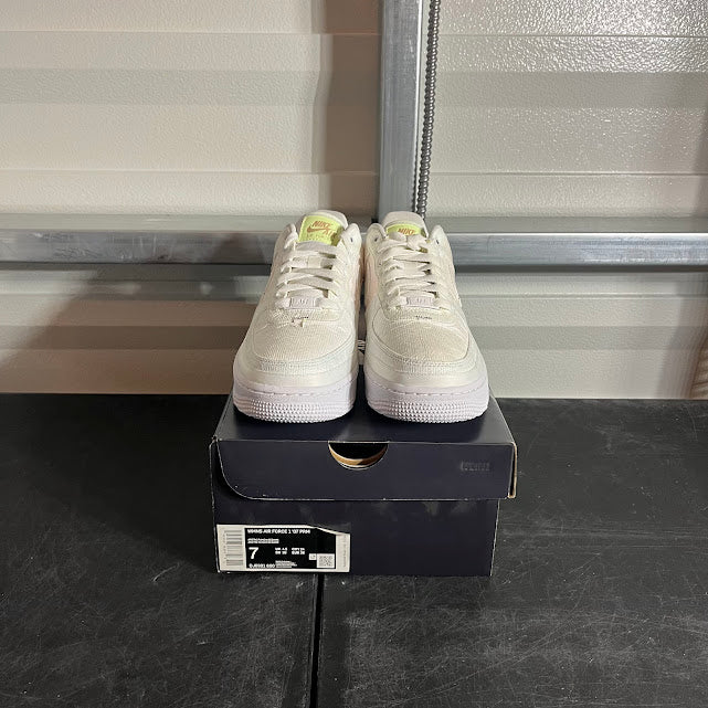 Size 7W - AF 1 07' PRM Pastel Reveal
