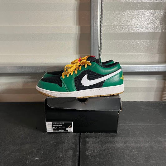 Size 12 - AJ 1 Low SE Christmas