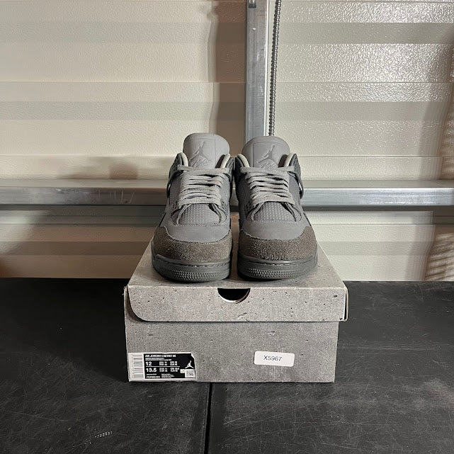 Size 12 - AJ 4 Retro SE Wet Cement