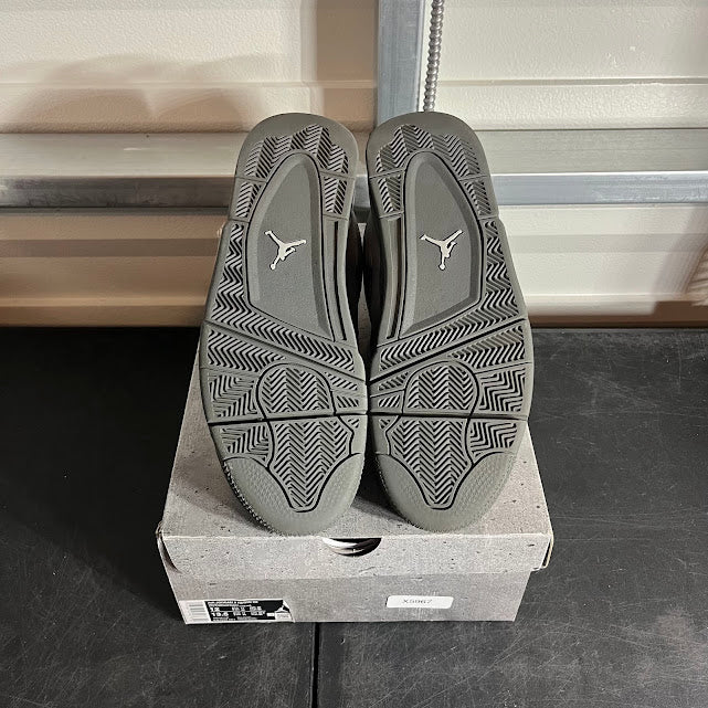 Size 12 - AJ 4 Retro SE Wet Cement