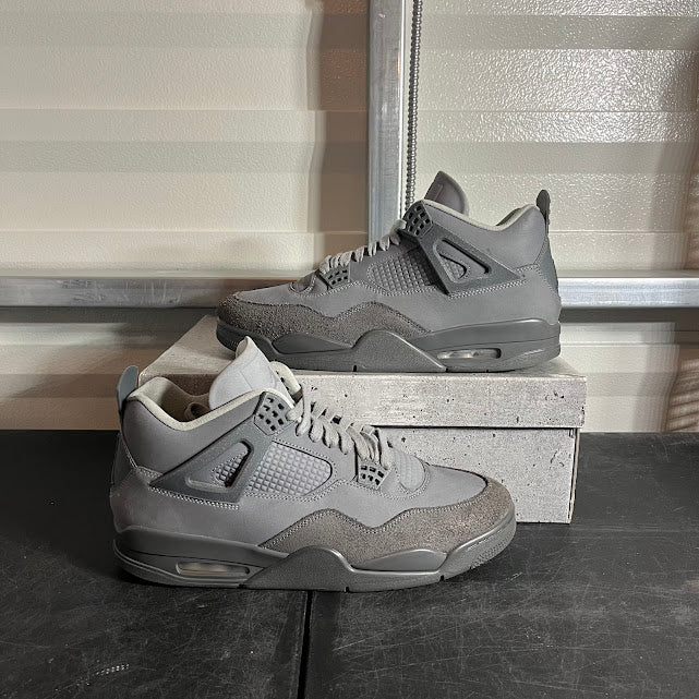 Size 12 - AJ 4 Retro SE Wet Cement