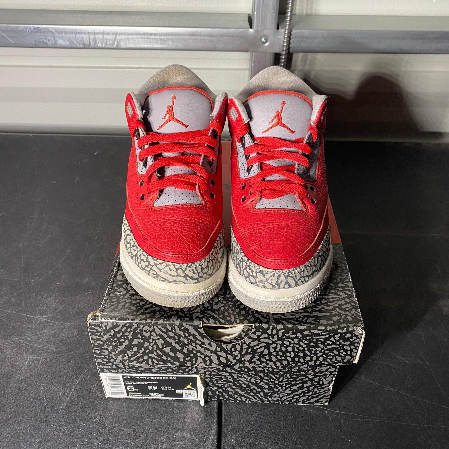 Size 6Y - AJ 3 Retro Unite