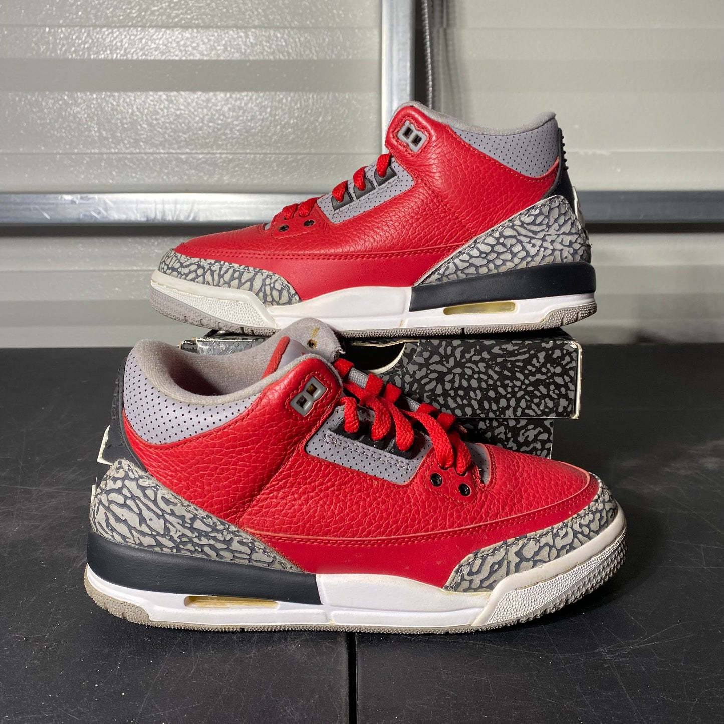 Size 6Y - AJ 3 Retro Unite