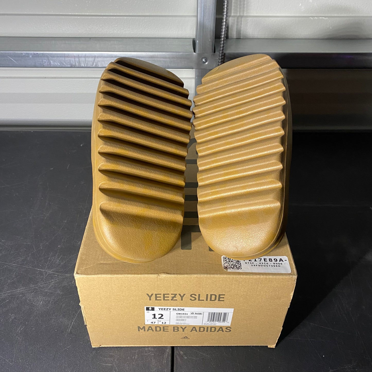 Size 12 - YZY Slide Ochre