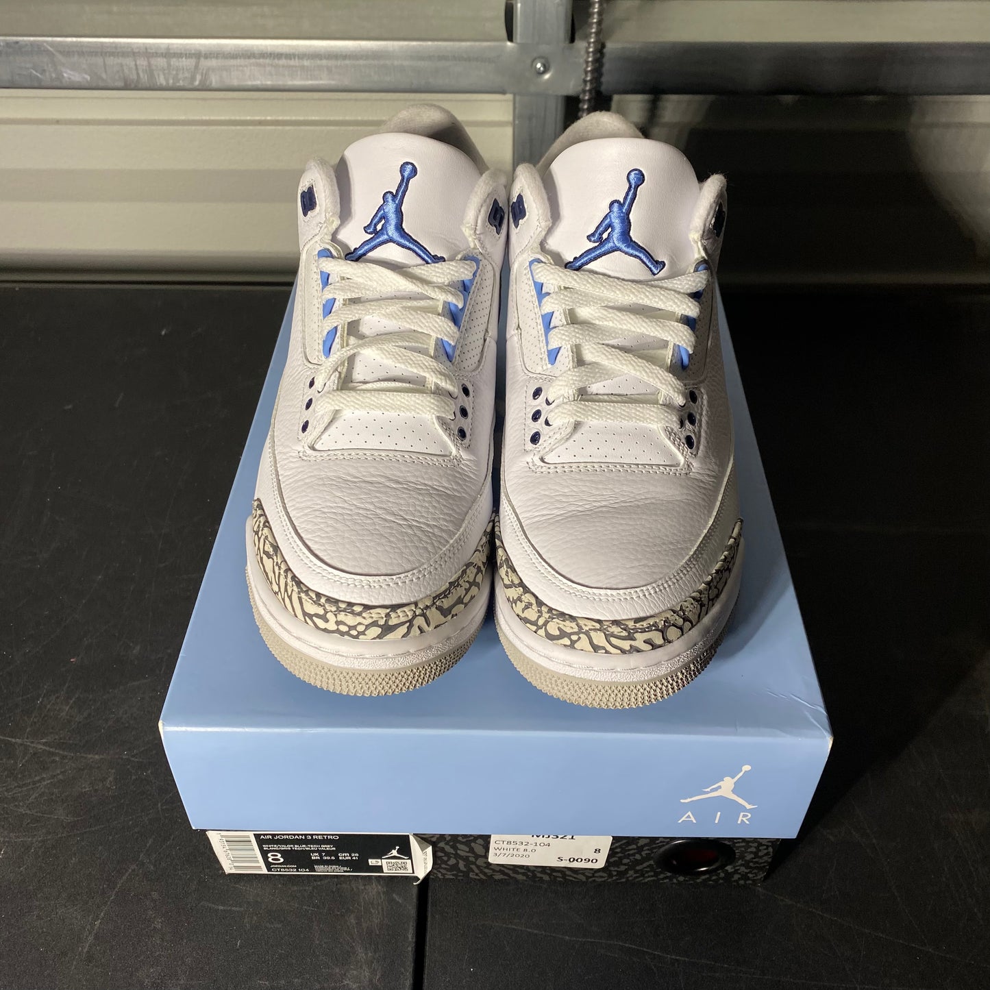 Size 8 - AJ 3 Retro UNC
