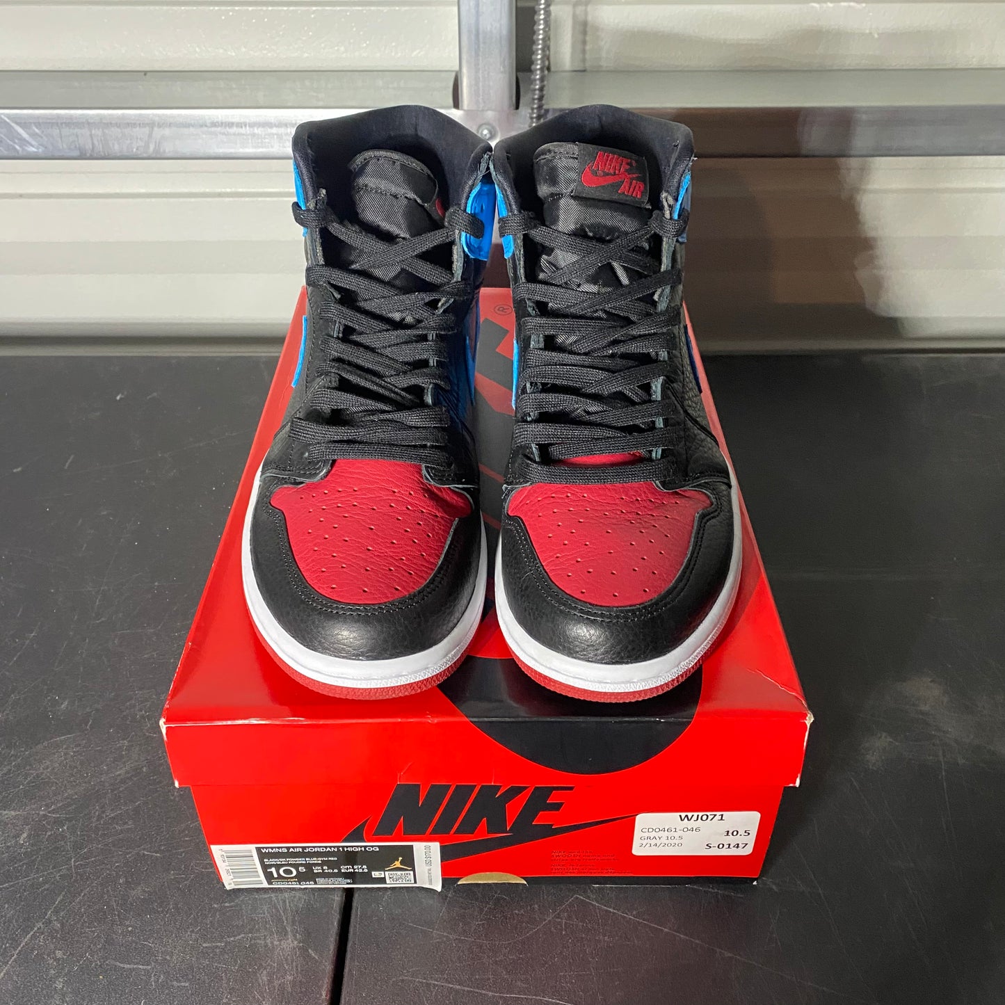 Size 10.5W - AJ 1 Retro High UNC to Chicago