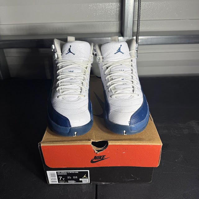 Size 7Y - AJ 12 Retro French Blue
