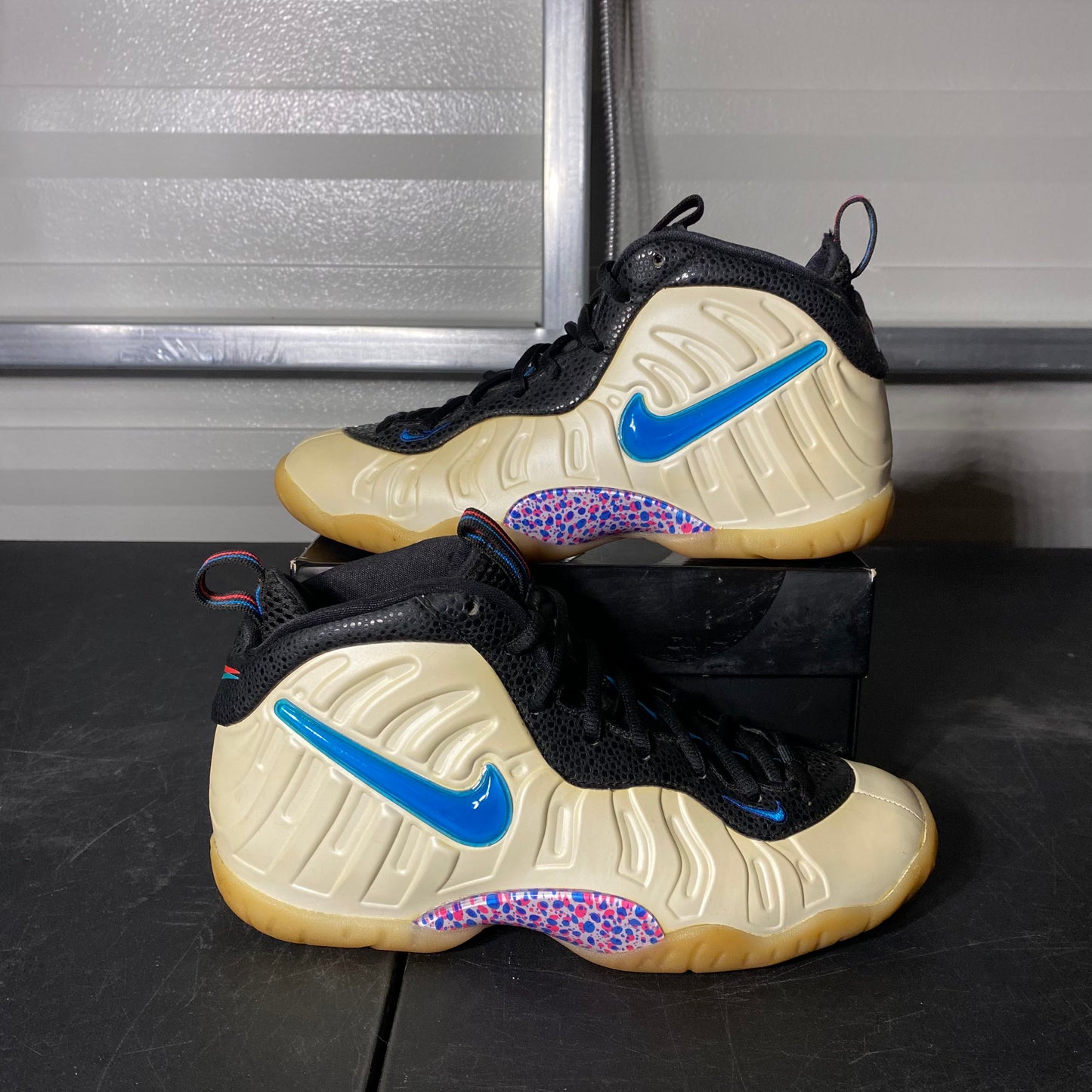 Size 6.5Y - Air Foamposite One Light Orewood Brown