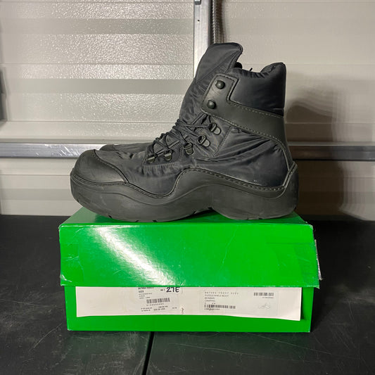 Size 44 - Bottega Veneta Puddle Bomber