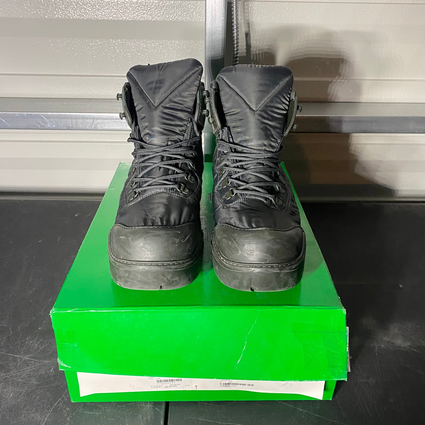 Size 44 - Bottega Veneta Puddle Bomber