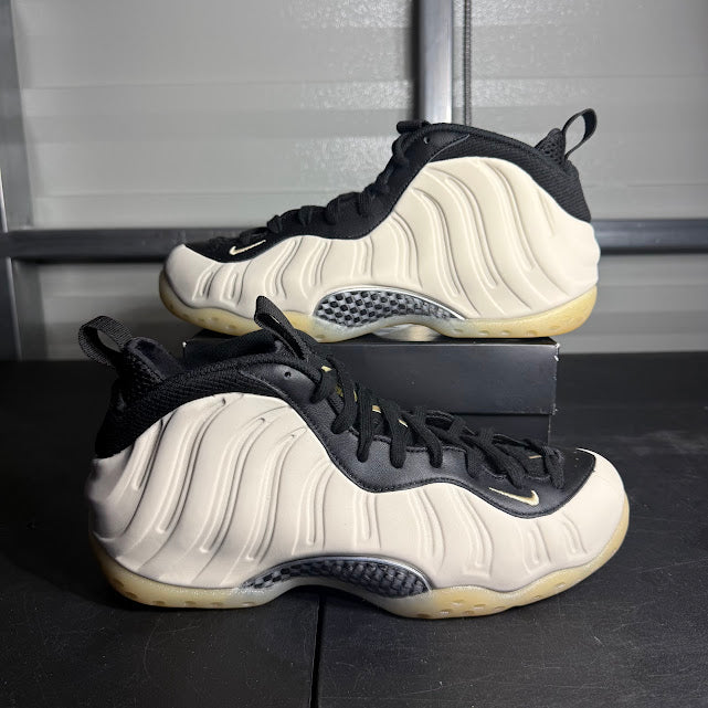 Size 9.5 - Air Foamposite One Light Orewood Brown