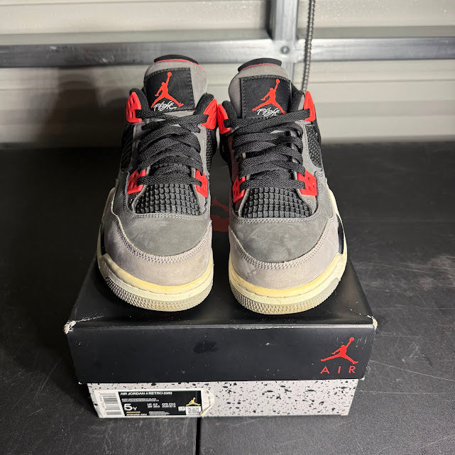 Size 5Y - AJ 4 Retro Infrared