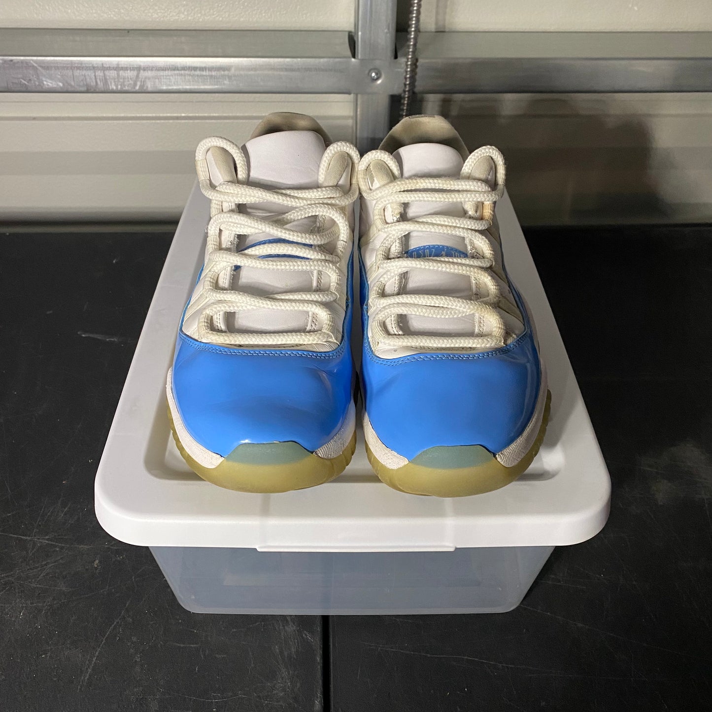 Size 9.5 - AJ 11 Retro Low UNC