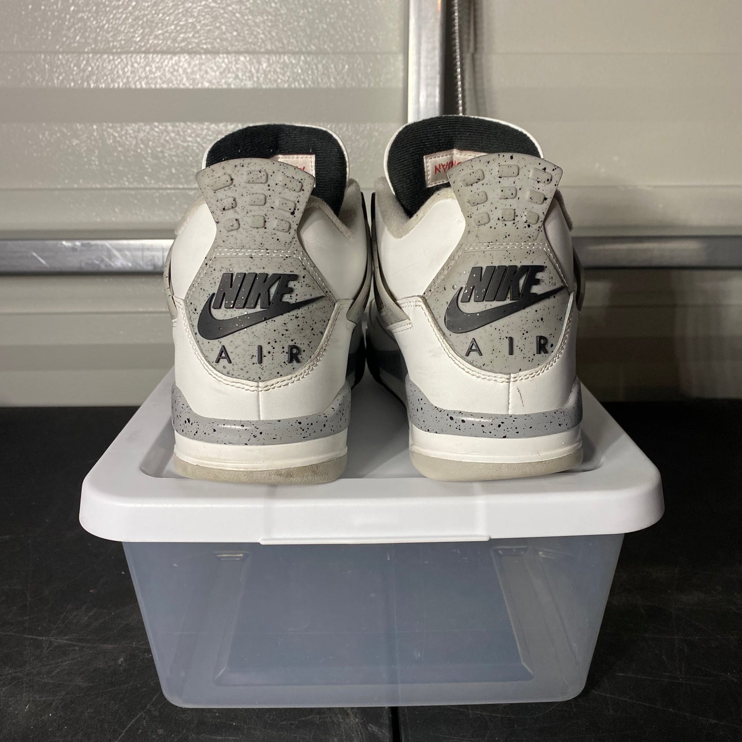 Size 9.5 - AJ 4 Retro White Cement