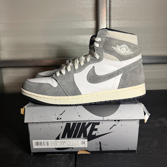 Size 11.5 - AJ 1 Retro High Washed Black