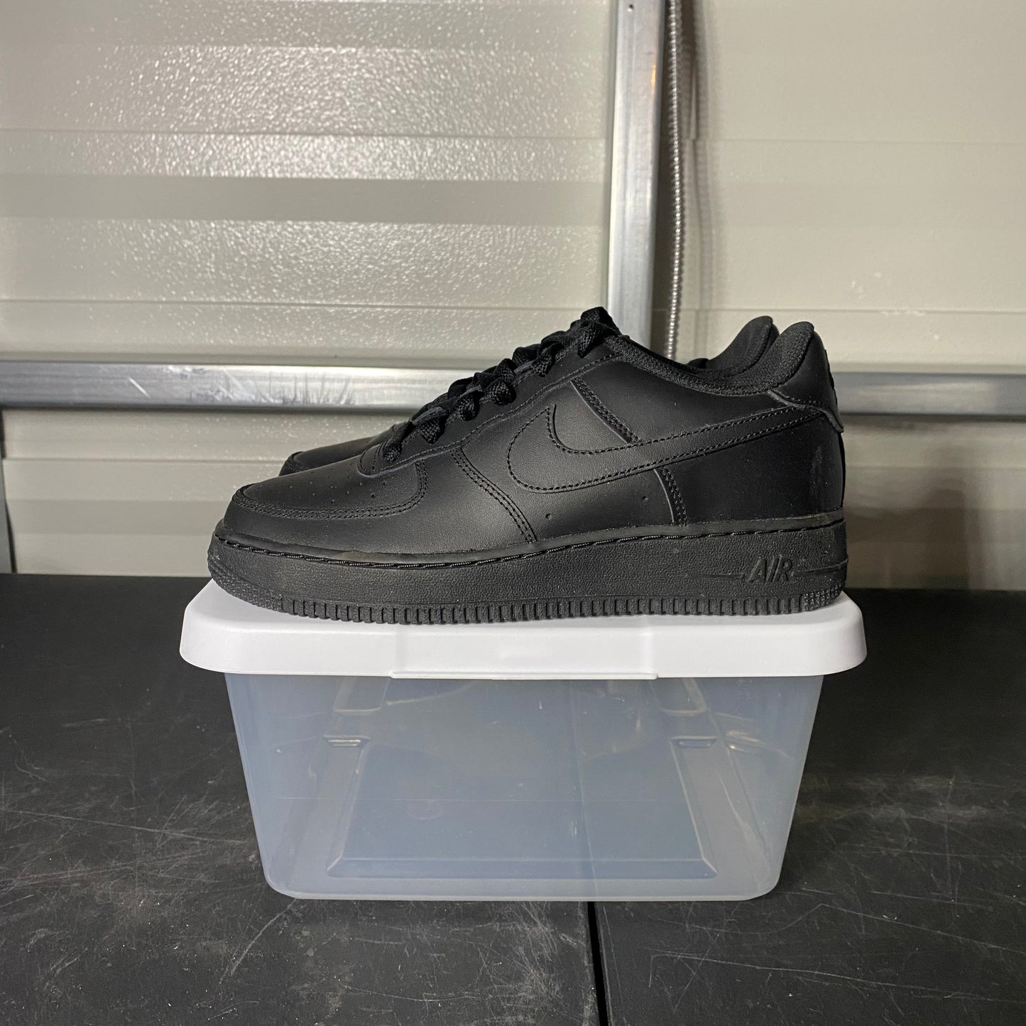 Size 6Y - AF 1 '07 Black