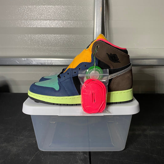 Size 5.5Y - AJ 1 Retro High Bio Hack