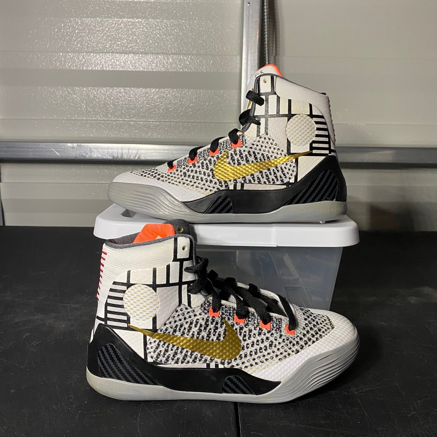 Size 5Y - Kobe 9 Elite Fundamentals