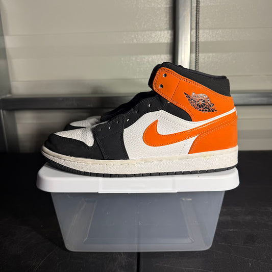 Size 8.5 - AJ 1 Mid Shattered Backboard