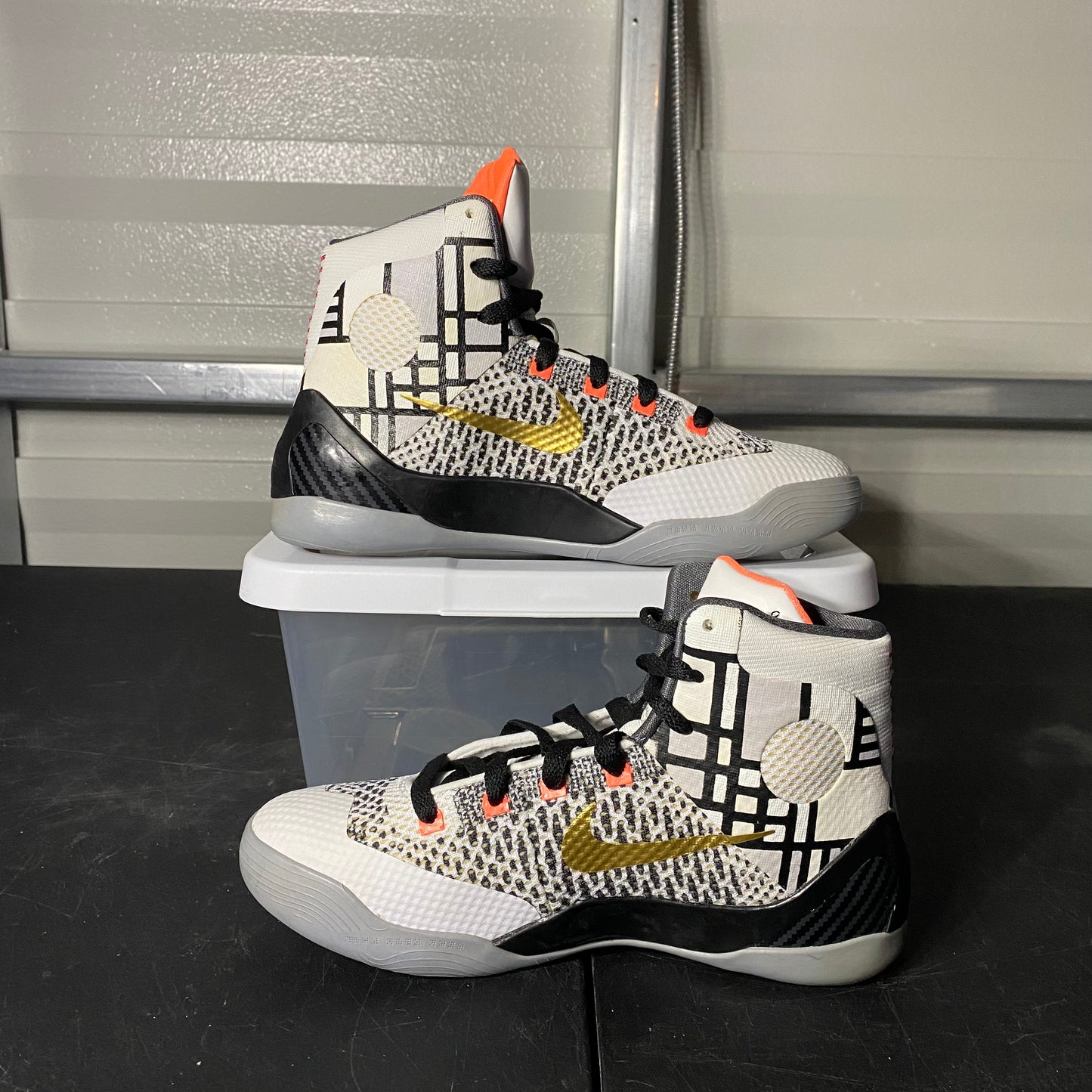 Size 5Y - Kobe 9 Elite Fundamentals