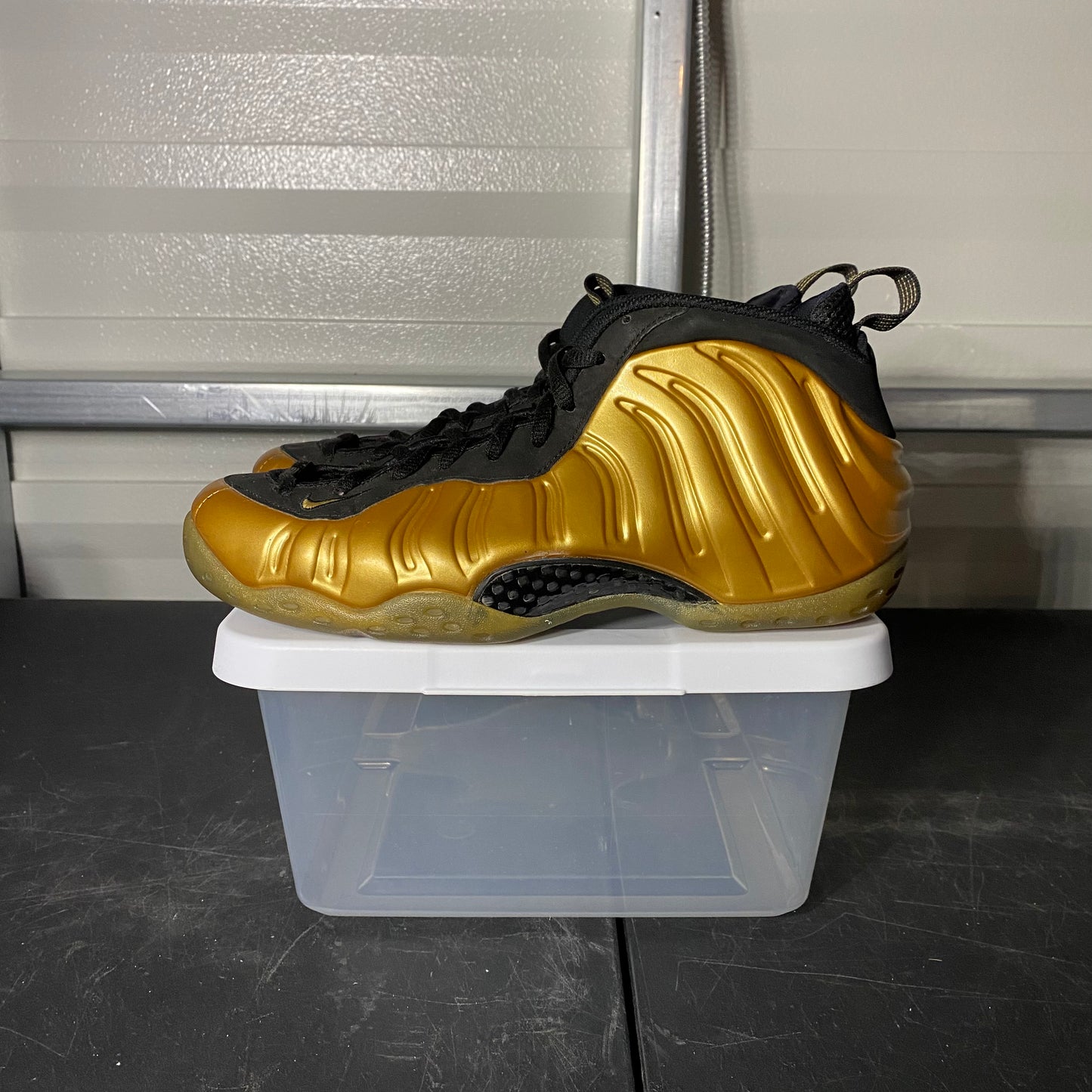 Size 10 - Air Foamposite One Metallic Gold