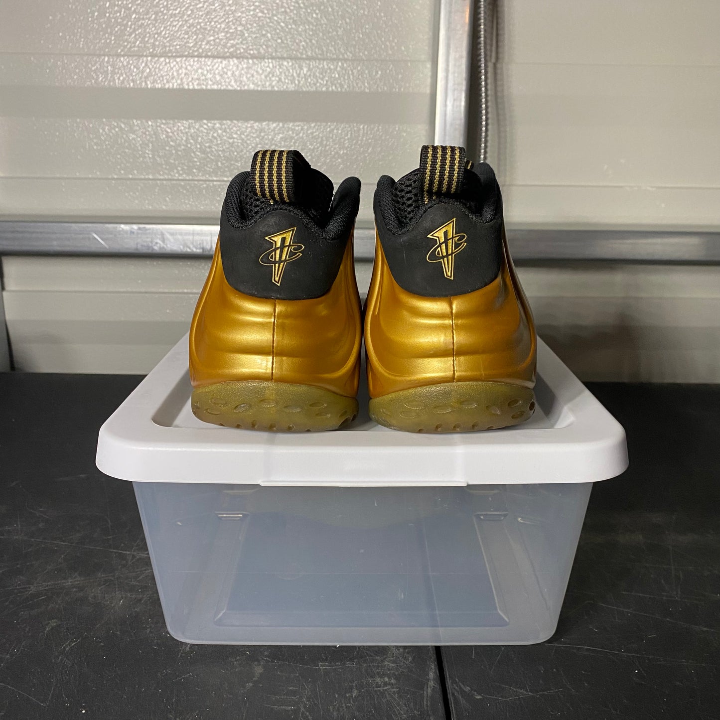 Size 10 - Air Foamposite One Metallic Gold