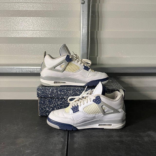 Size 10 - AJ 4 Retro Midnight Navy