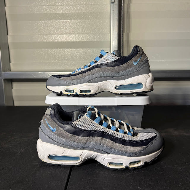 Size 9.5 - AM 95 Cool Grey University Blue