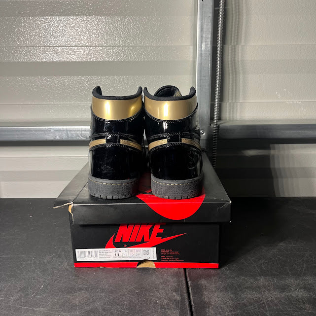 Size 11 - AJ 1 Retro High Black Metallic Gold