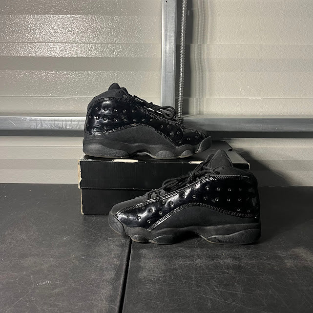 Size 8 - AJ 13 Retro Cap and Gown