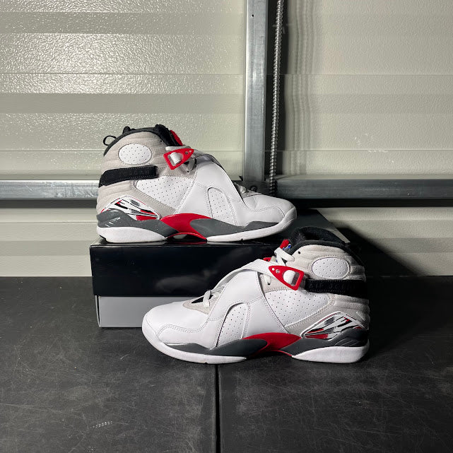 Size 9 - AJ 8 Retro Bugs Bunny