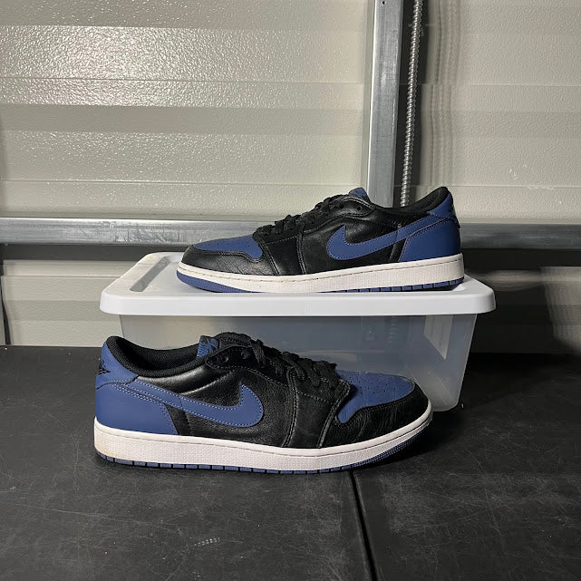 Size 13 - AJ 1 Retro Low Mystic Navy