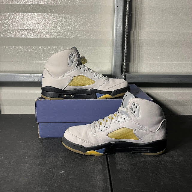 Size 12.5W - AJ 5 Retro A Ma Maniére Dawn