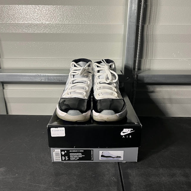 Size 9.5 - AJ 11 Retro Concord