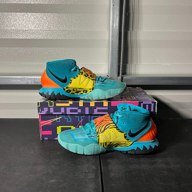Size 9.5 - Kyrie 6 Oracle Aqua
