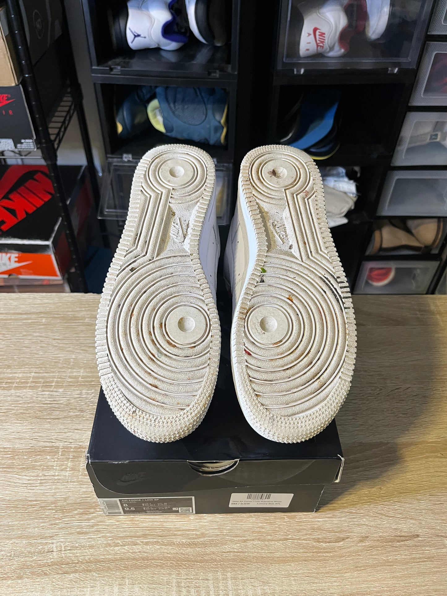 Size 8 - AF 1 Low Supreme White