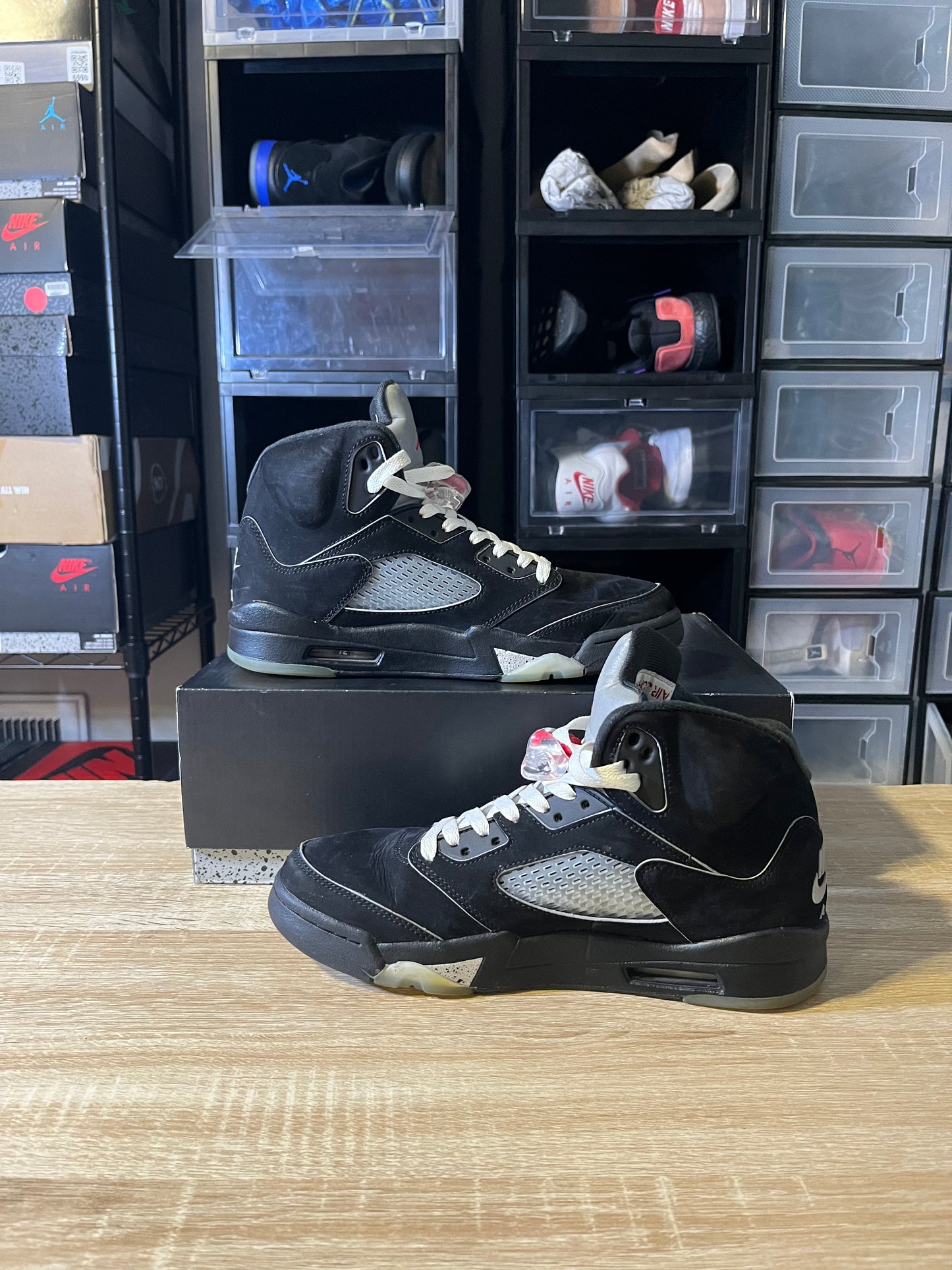 Size 8.5 - AJ 5 Retro OG Black Metallic Reimagined
