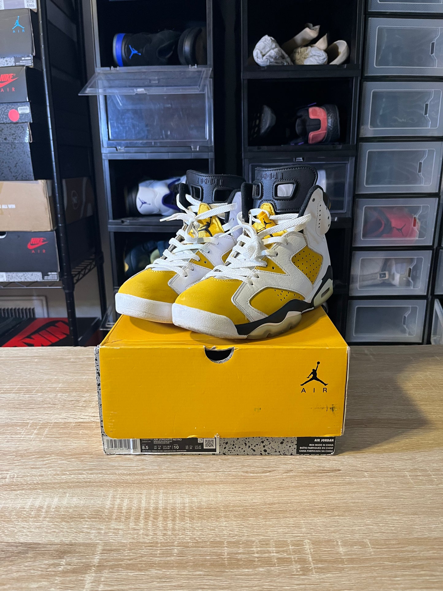 Size 8.5 - AJ 6 Retro Yellow Ochre