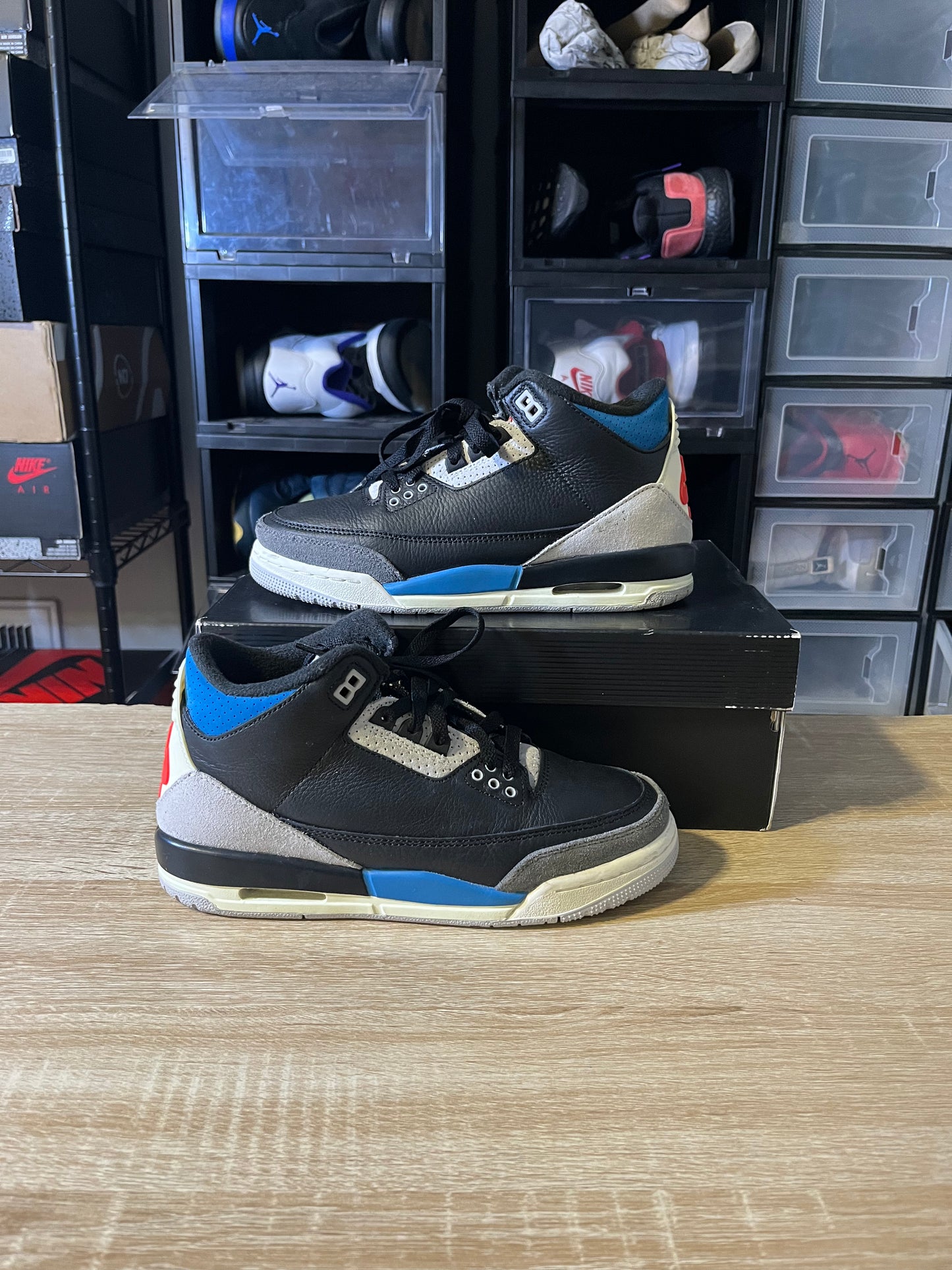 Size 5.5Y - AJ 3 Retro OG Rare Air