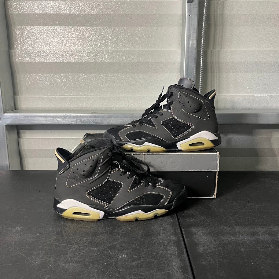Size 10.5 - AJ 6 Retro Lakers
