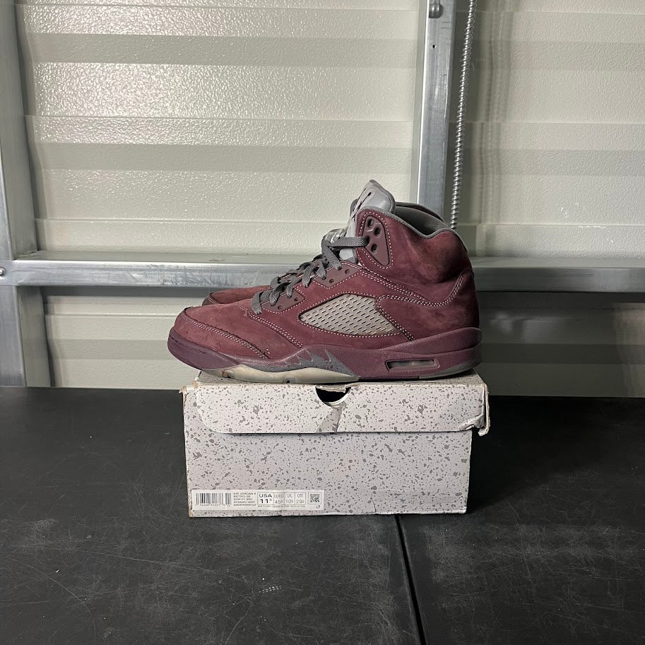 Size 11.5 - AJ 5 Retro SE Burgundy