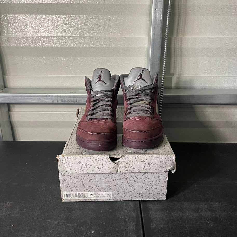 Size 11.5 - AJ 5 Retro SE Burgundy