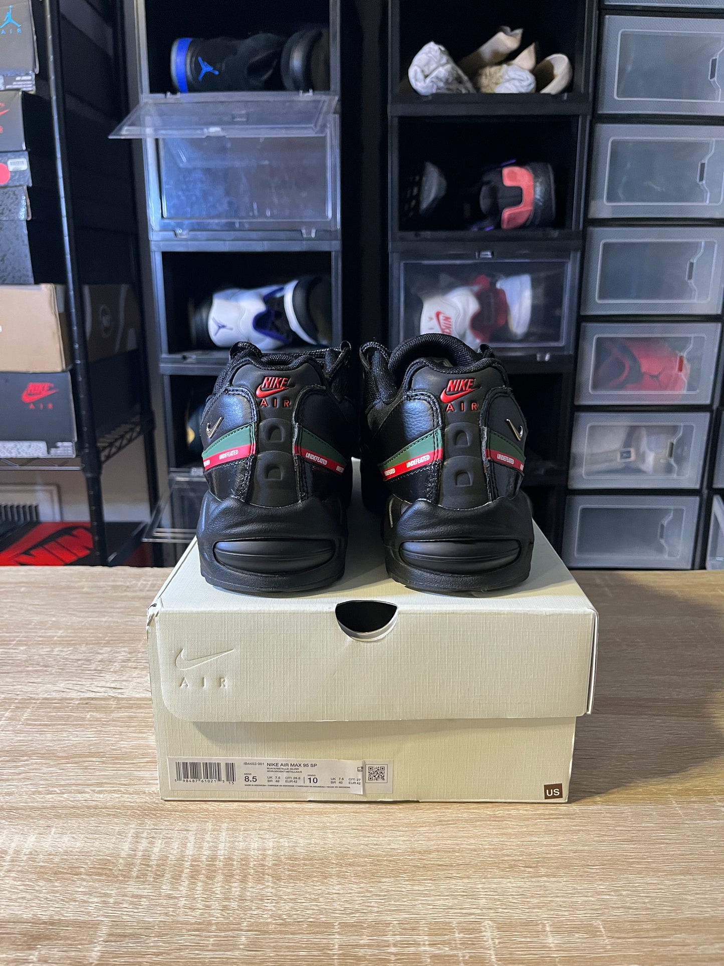 Size 8.5 - Undefeated x AM 95 SP Black
