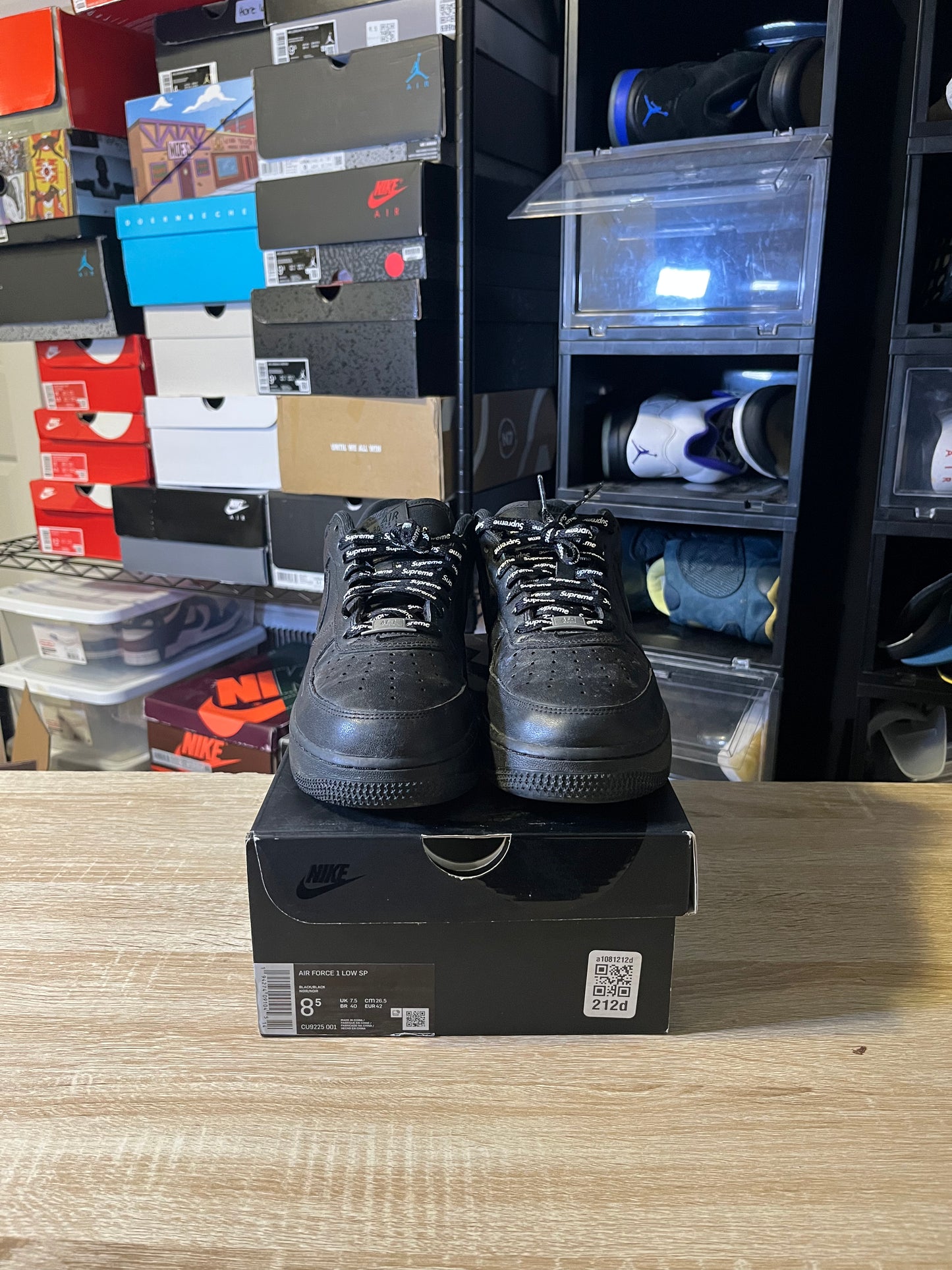Size 8.5 - AF 1 Low Supreme Black