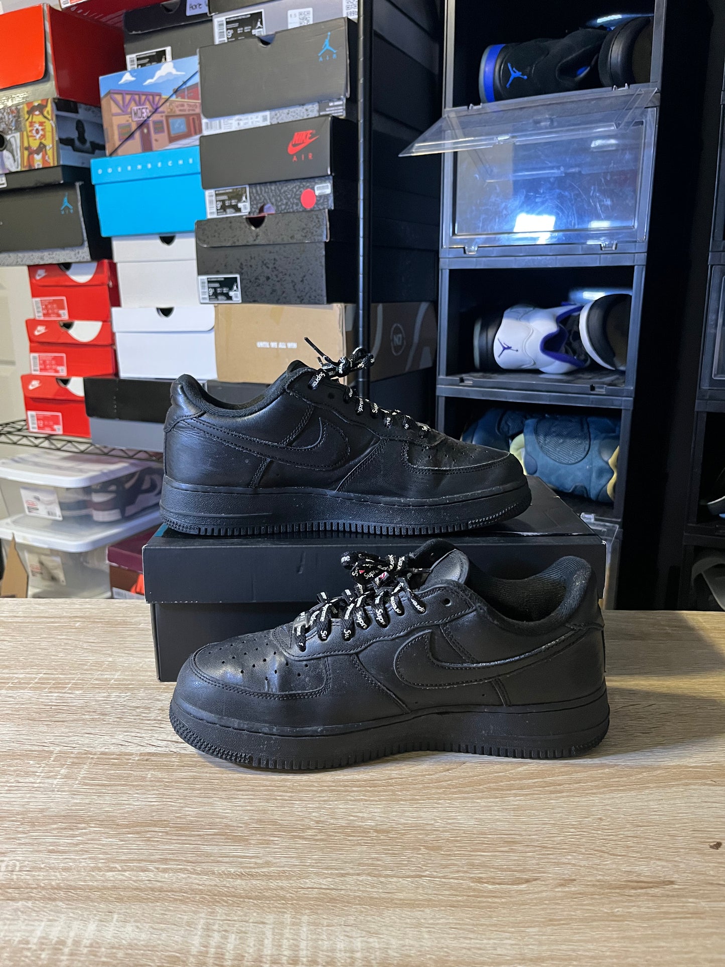 Size 8.5 - AF 1 Low Supreme Black